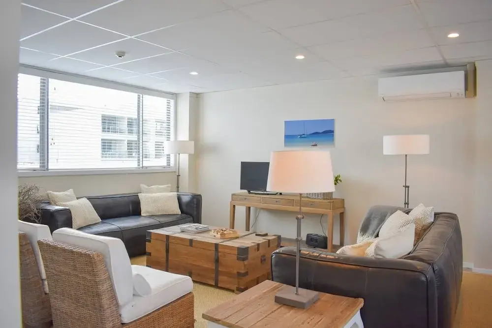2 Bedroom Loft Style Apartment in Ponsonby