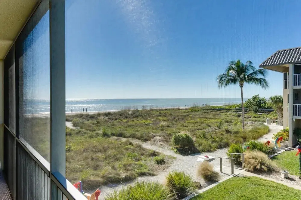 Sanibel Siesta on the Beach Unit 604 2 Bedrooms 2 Bathrooms Condo