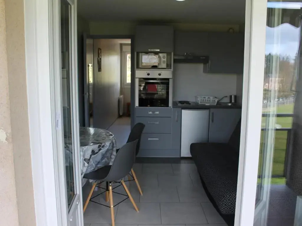 Appartement La Roche-Posay, 2 pièces, 3 personnes - FR-1-541-23