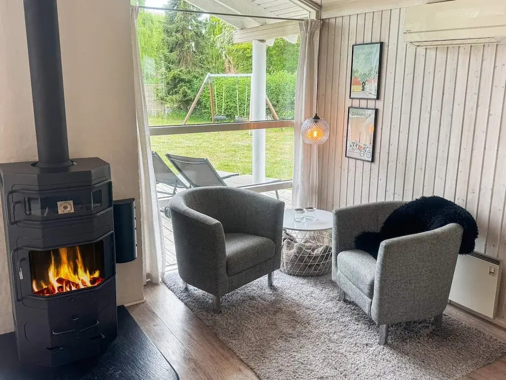 10 Person Holiday Home in Humble-by Traum