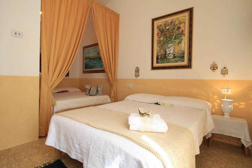 Corte Vite, Casa A Corte Nel Borgo