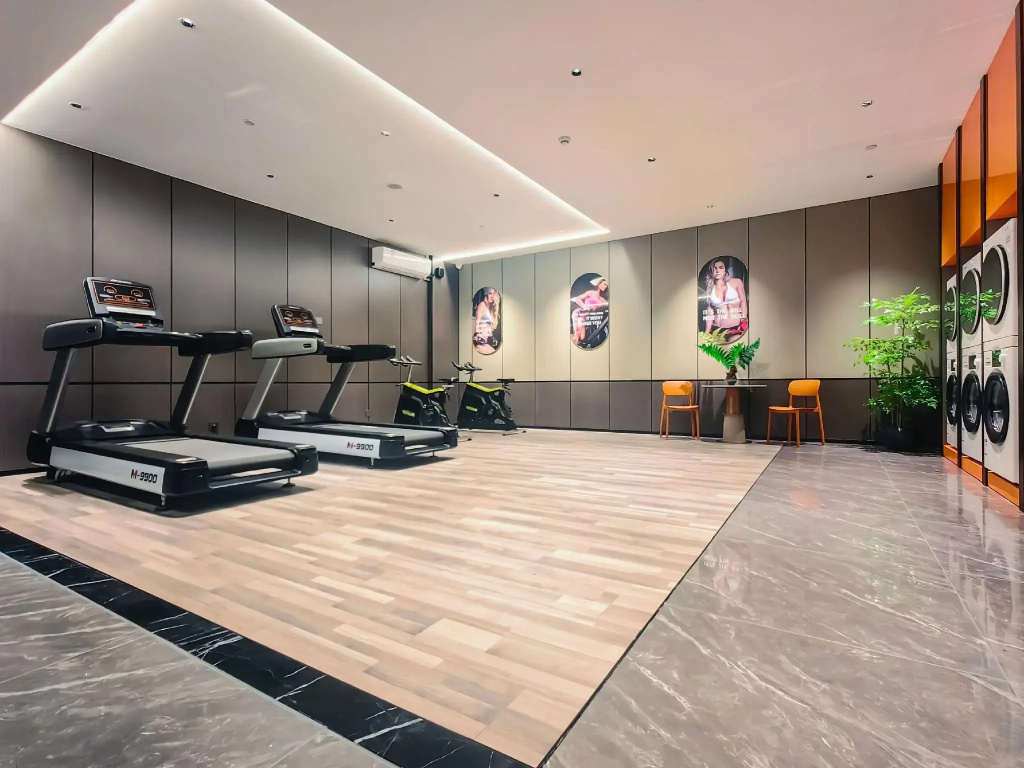 Rezen Dong Hotel (Guangzhou Jingxi Nanfang Hospital Tonghe Subway Station Branch)
