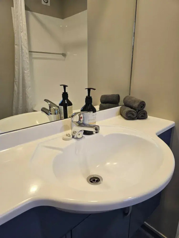 Bay City Motor Lodge