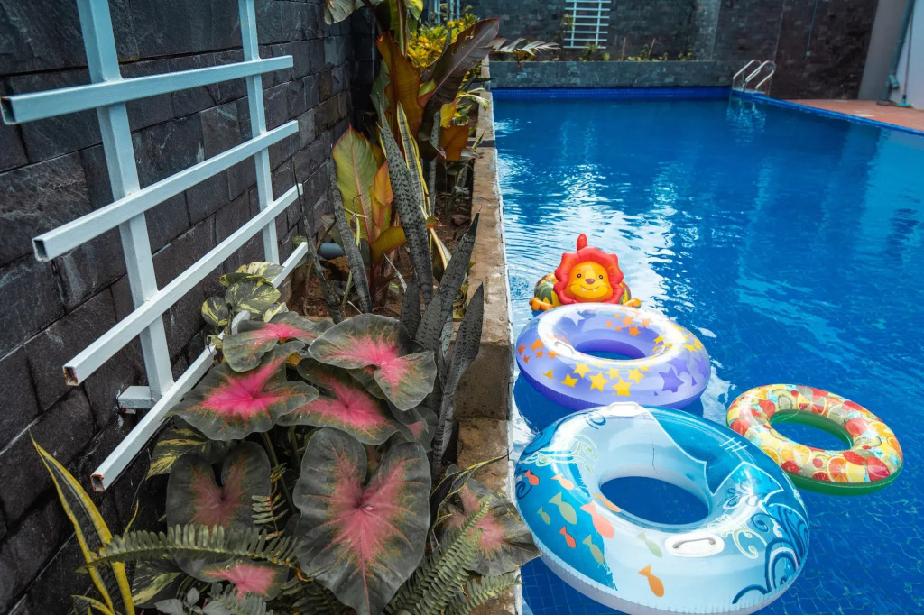 Summer Dream Hotel