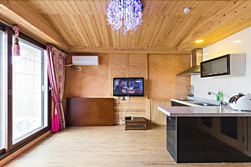 Goseong (Sokcho) Sujabyeol Pension(고성(속초) 수자별펜션)