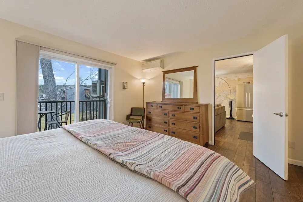1565 Nw Wall St 144/145 1 Bedroom Condo