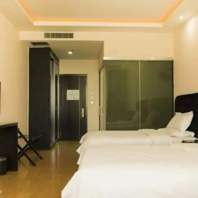 Hanting Hotel Urumqi Kashen Xi Road