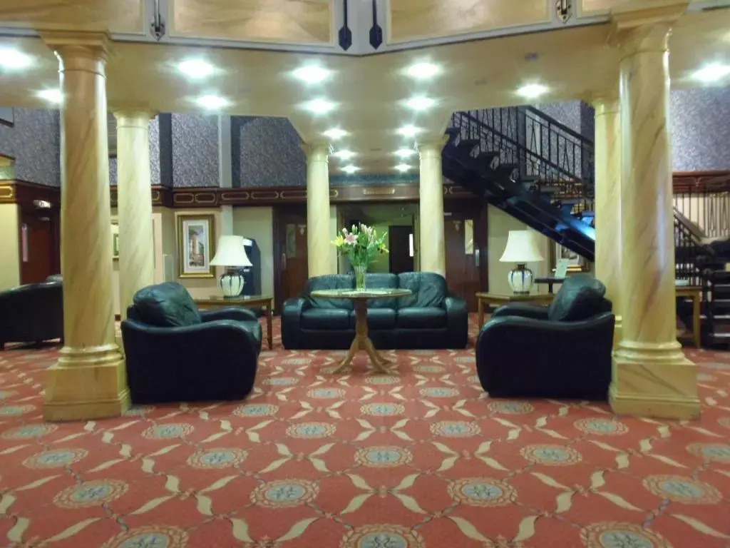 Lakeside International Hotel