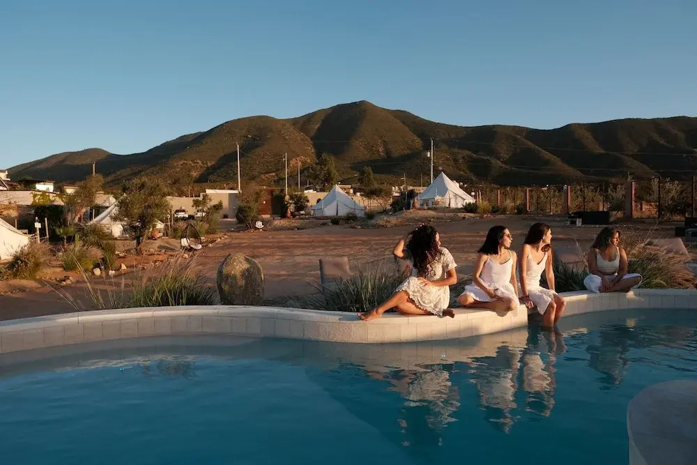 Glamping Valle de Guadalupe with Private Bathrooms by YUMA Resort