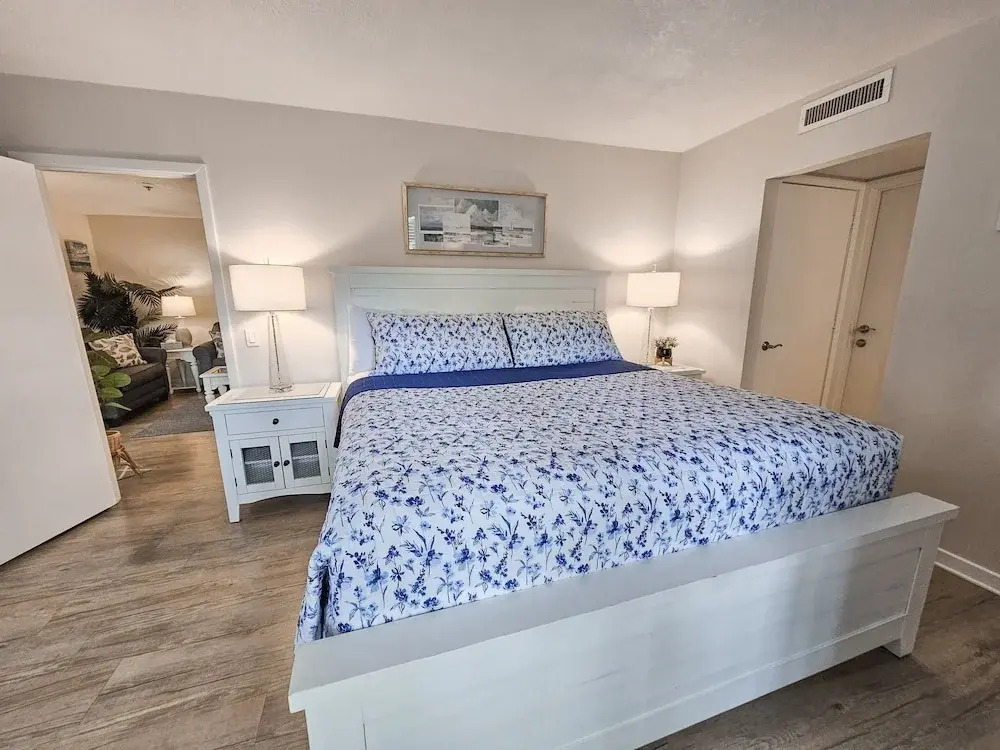 Serene 2 Bed, 2 Bath Lodge, With Amenities, 101ac 2 Bedroom Lodge