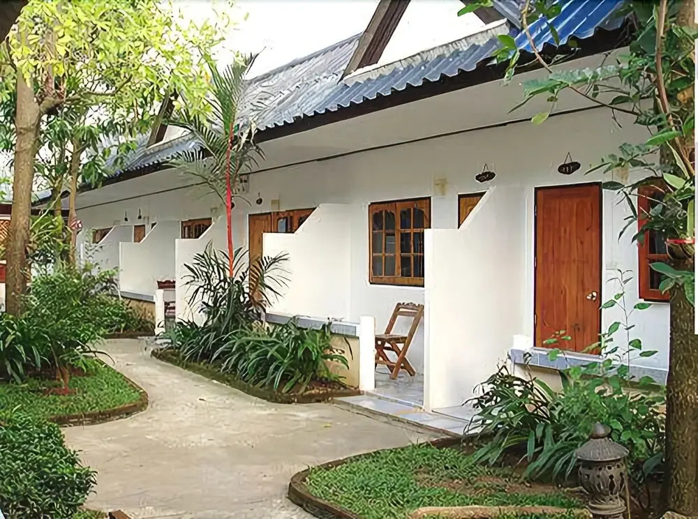 Baan Rom Mai Resort