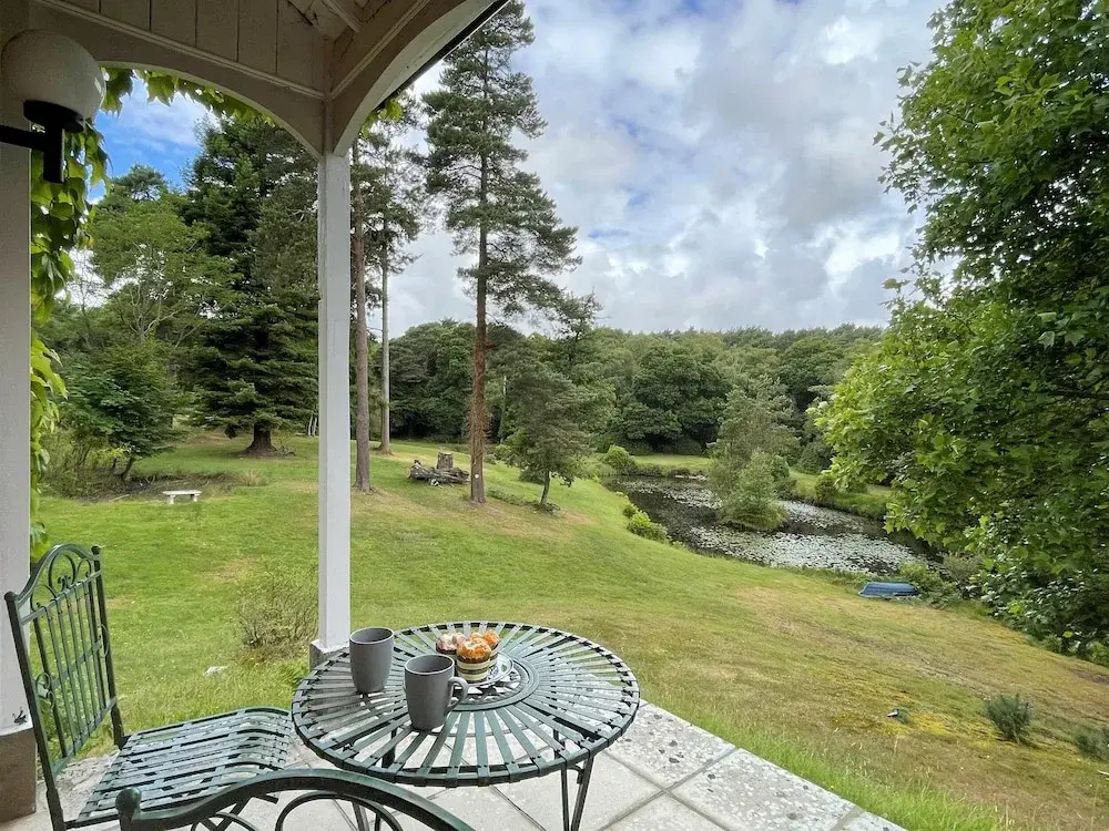Deer Leap House