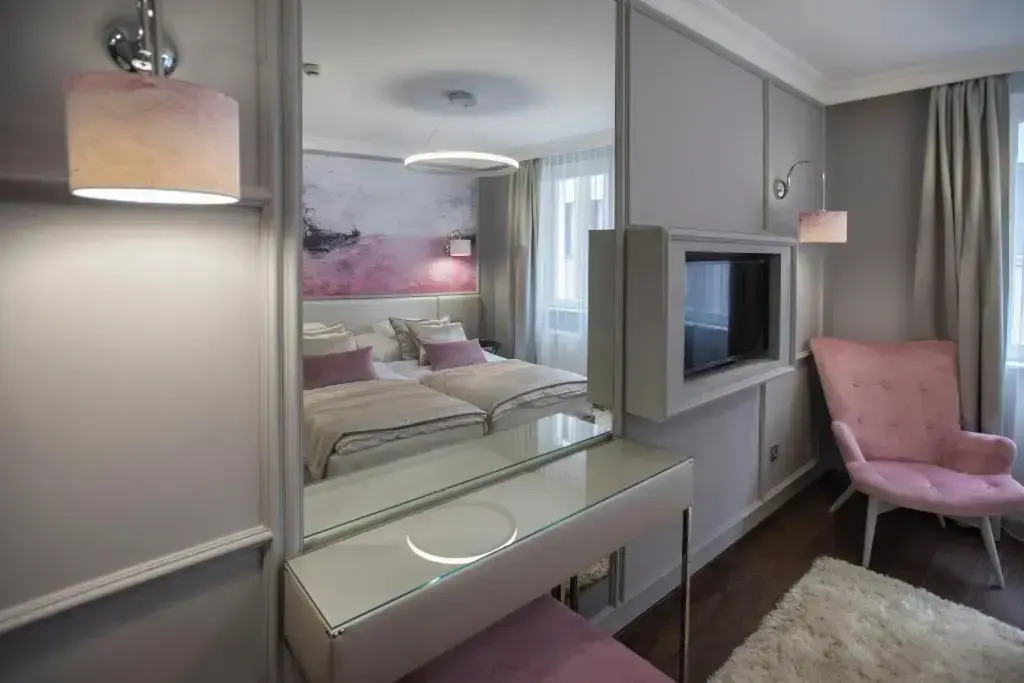 Boutique Hotel Center