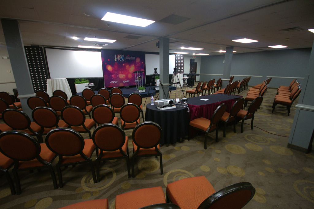Atrium Hotel and Suites DFW Airport