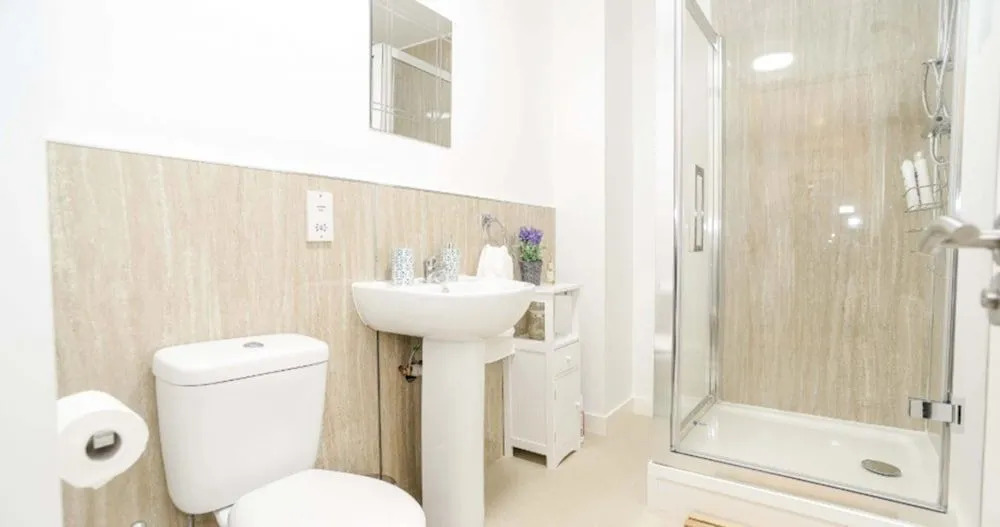 Modern Central Apartment