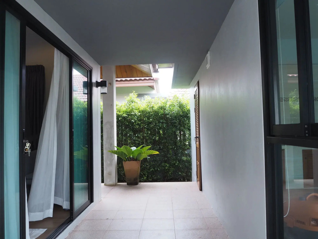 Triple Three Maikhao Villas