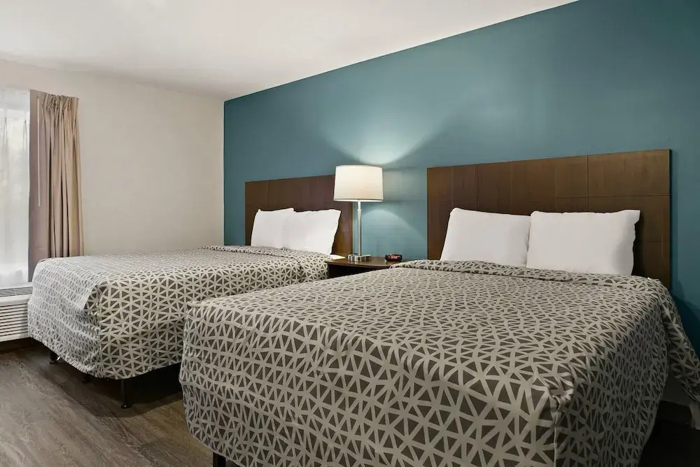 WoodSpring Suites East Lansing - University Area