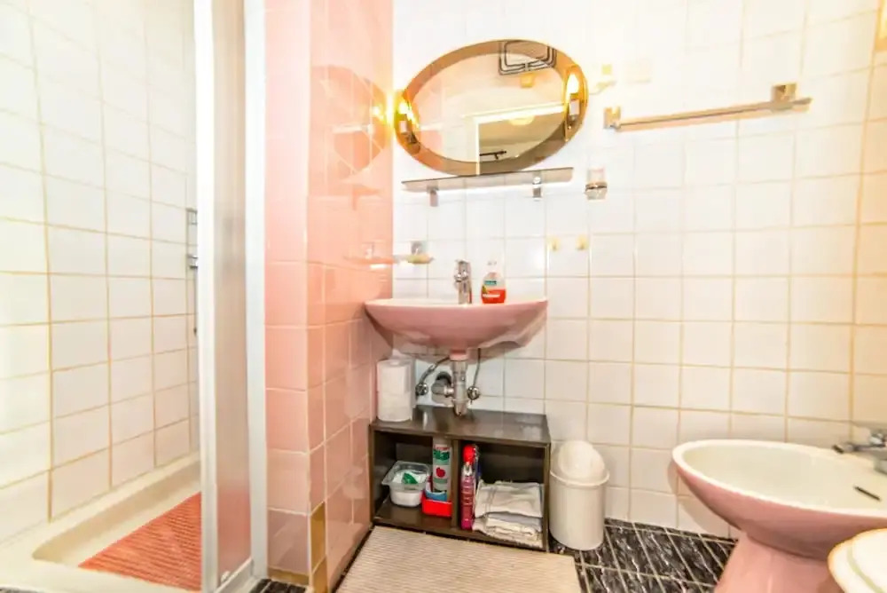 Apartment Reisman / One Bedroom A1