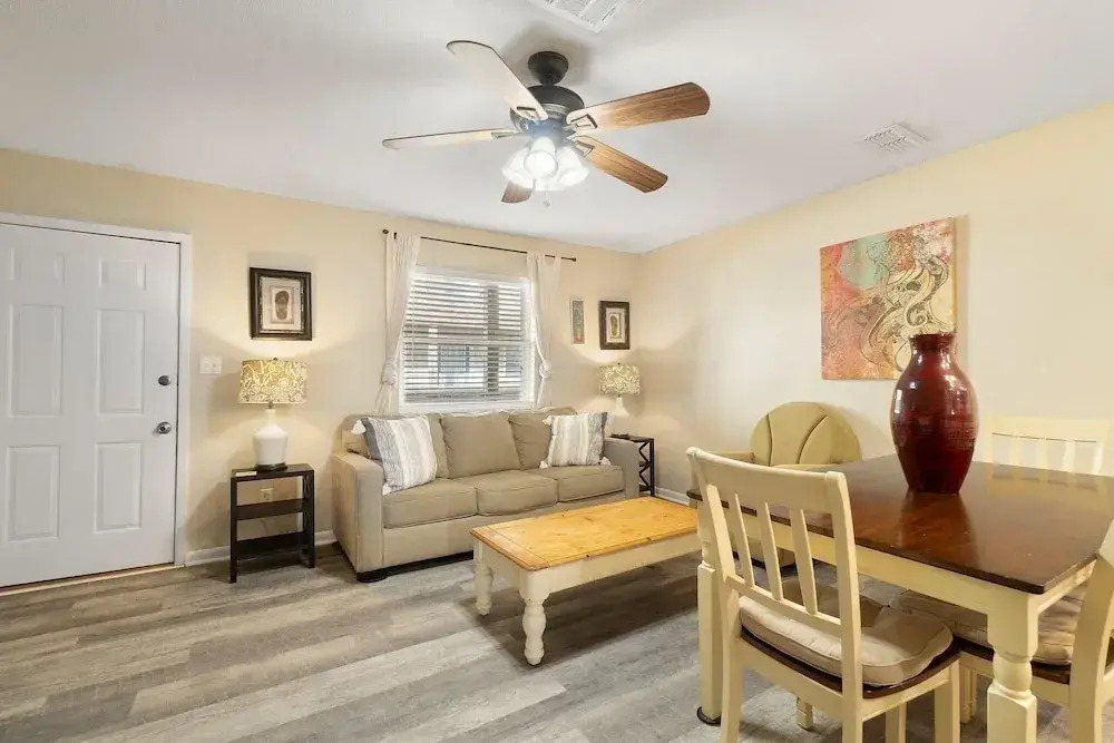 Gulf View Condos by Hosteeva
