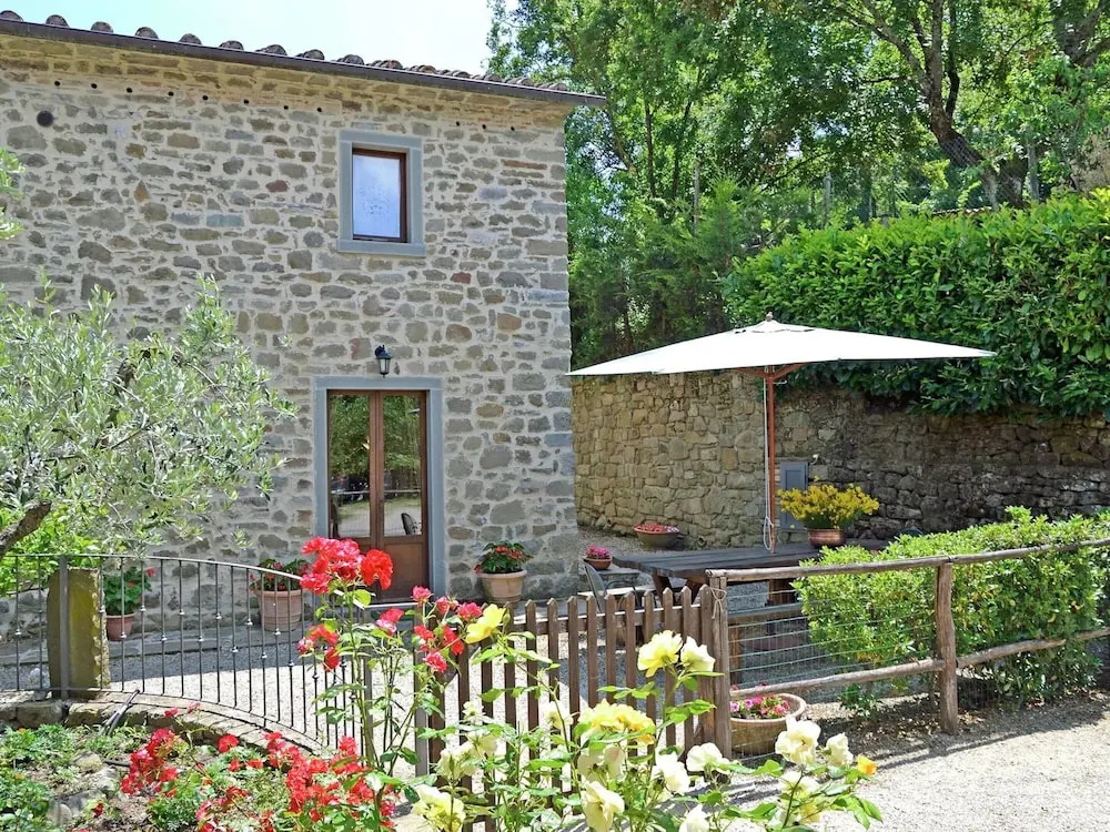 Holiday Home in Tuscany With Pool & Views