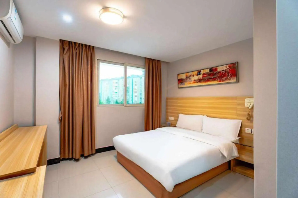 Yuanmeng Business Hotel