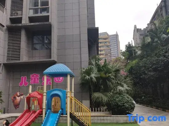 Recalling Yangtze River Hotel