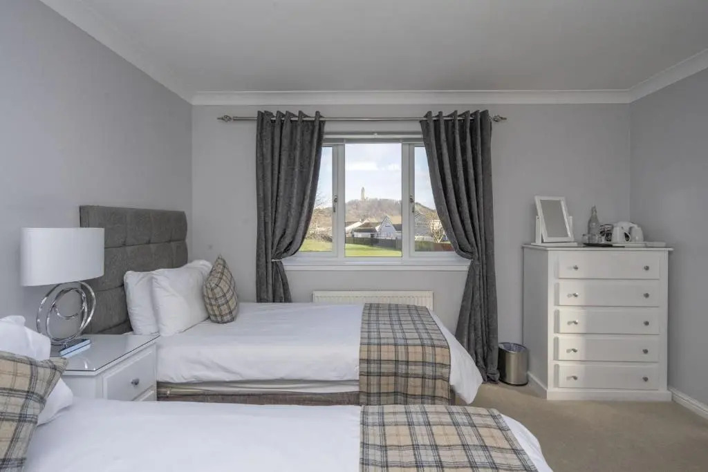 Springfield Lodge Bed and Breakfast