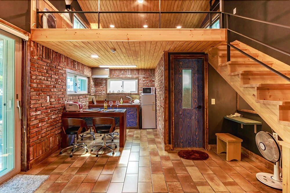 Gyeongju Rosso House Pension
