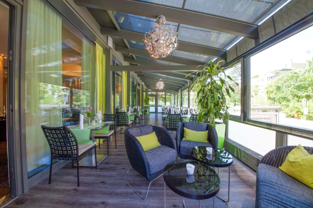 Novina Hotel Tillypark