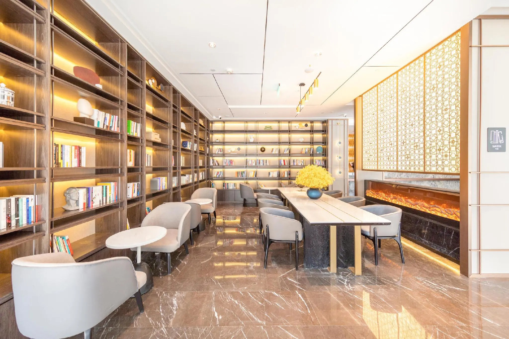 Atour Hotel Nanchang Honggutan Tongluowan Plaza