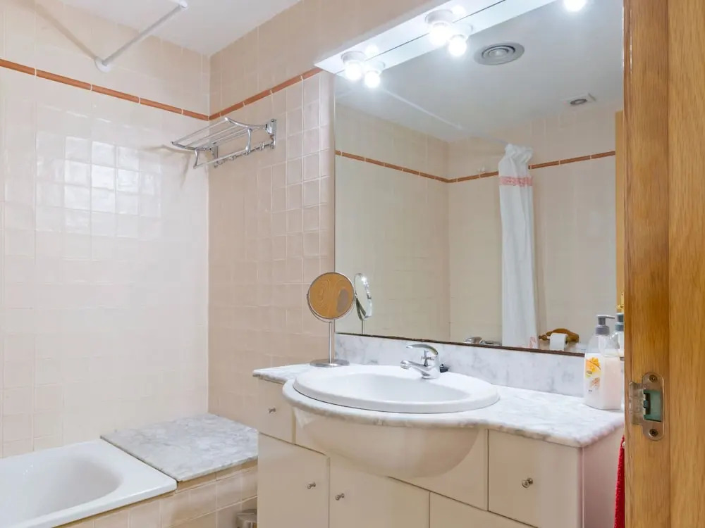 Spacious Apartment in Begur With Swimming Pool