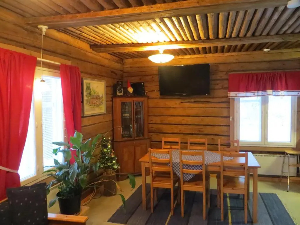 Myllyn Pirtti Cottage