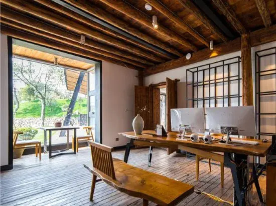 Meet B&B (Daocheng Yading Scenic Area)
