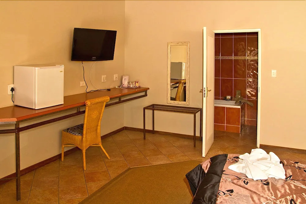 Out of Africa Town Lodge