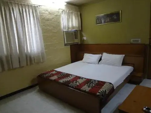 Hotel Happy Home