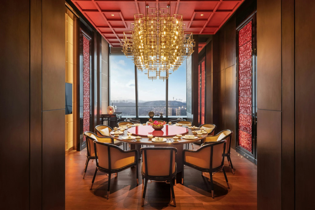 Four Seasons Hotel Dalian