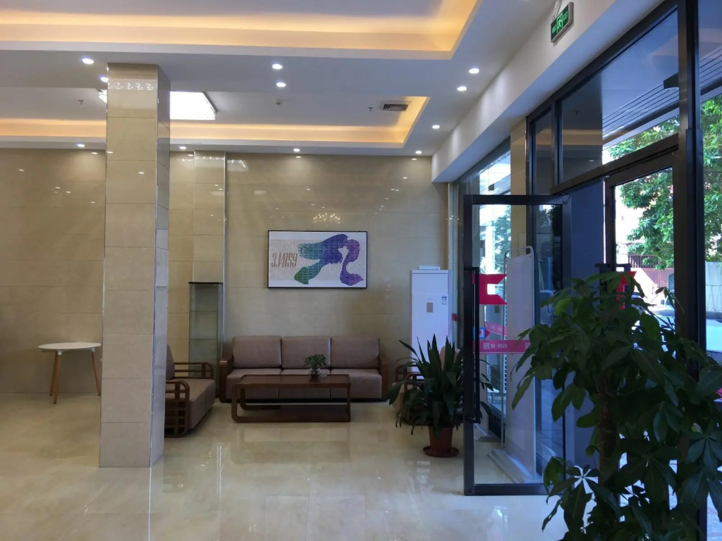 PAI Hotels·GuangZhou Baiyun International Airport ZhuoLuoTan