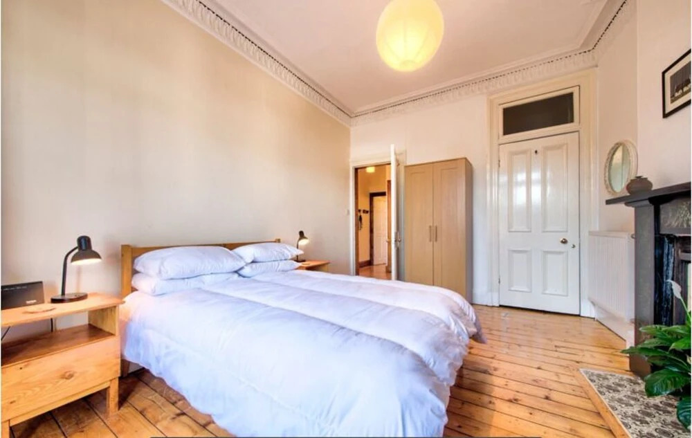 5 Star Old Town Apartment