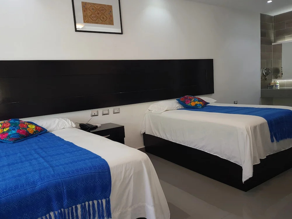 Yolonam inn