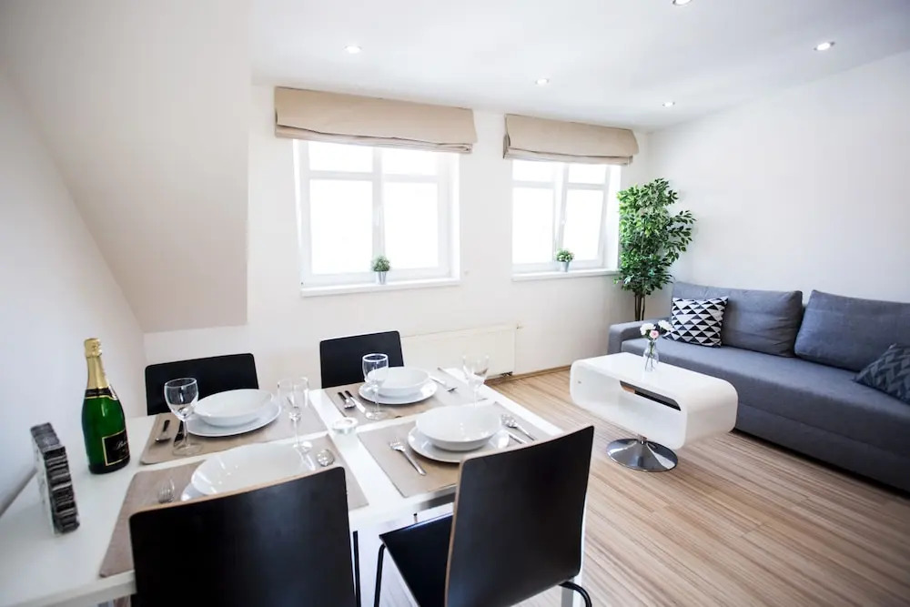 QIK Apartments