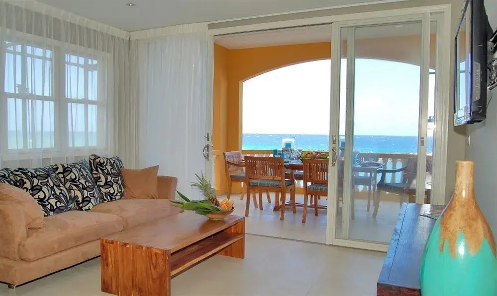 The Strand Luxury Condominiums