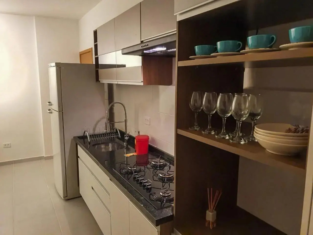 Apartamento novo , poucos metros da praia