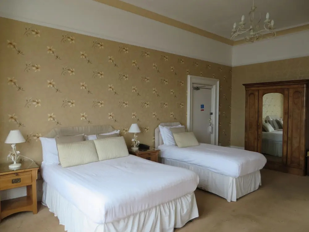 St. Kilda Hotel