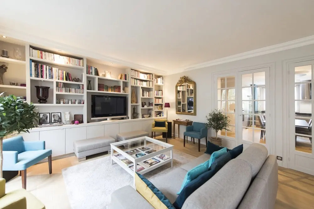 Sophistication on Mozart Avenue