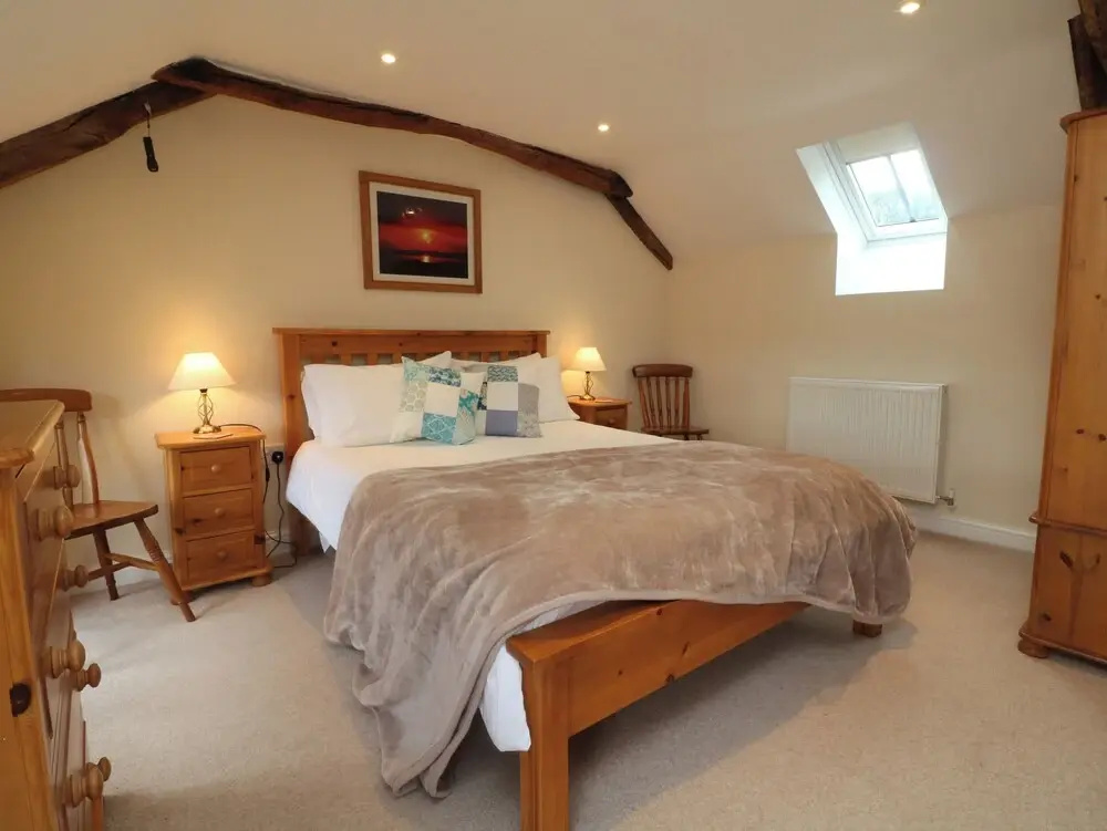 Hunstone Barn