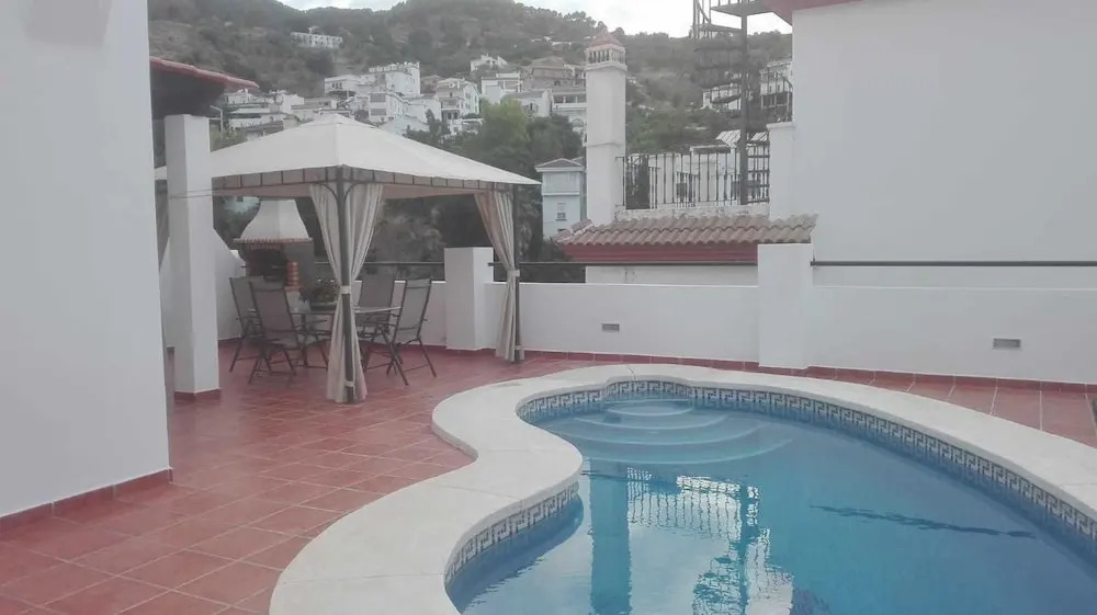 Riu Tolox
