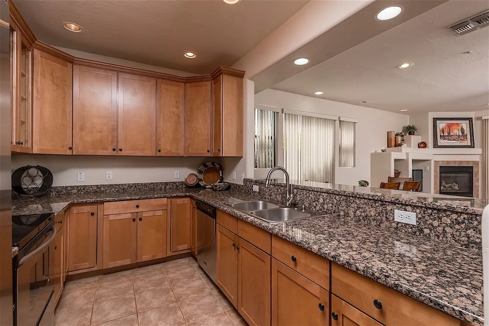 Troon North Golf Casitas 4 BR by Casago