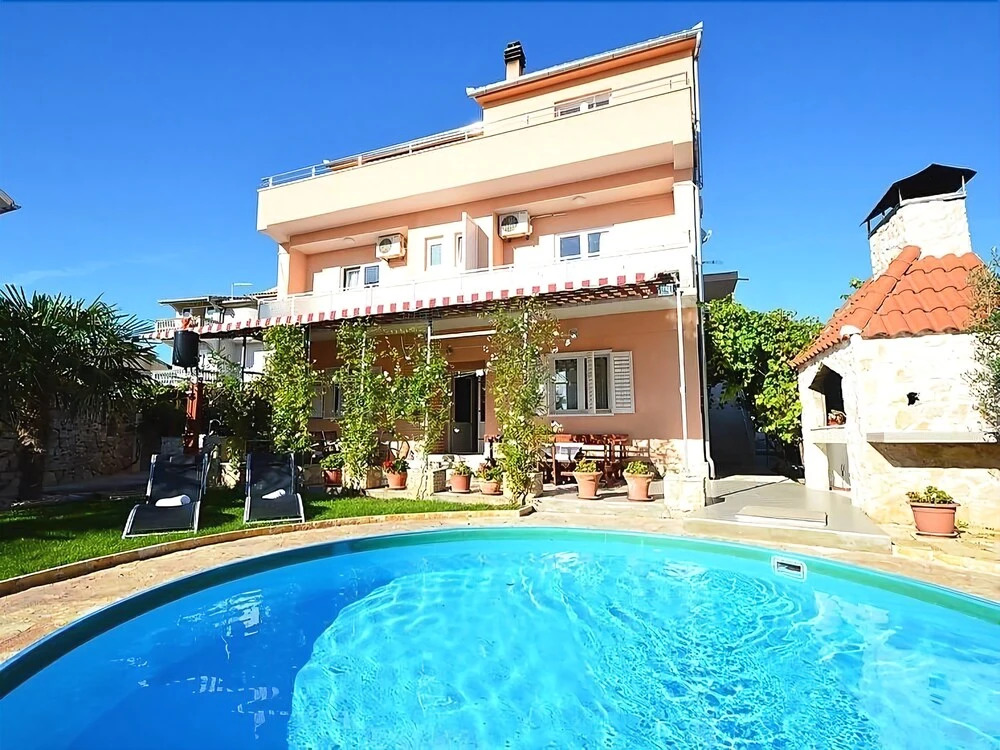 Villa Ukic