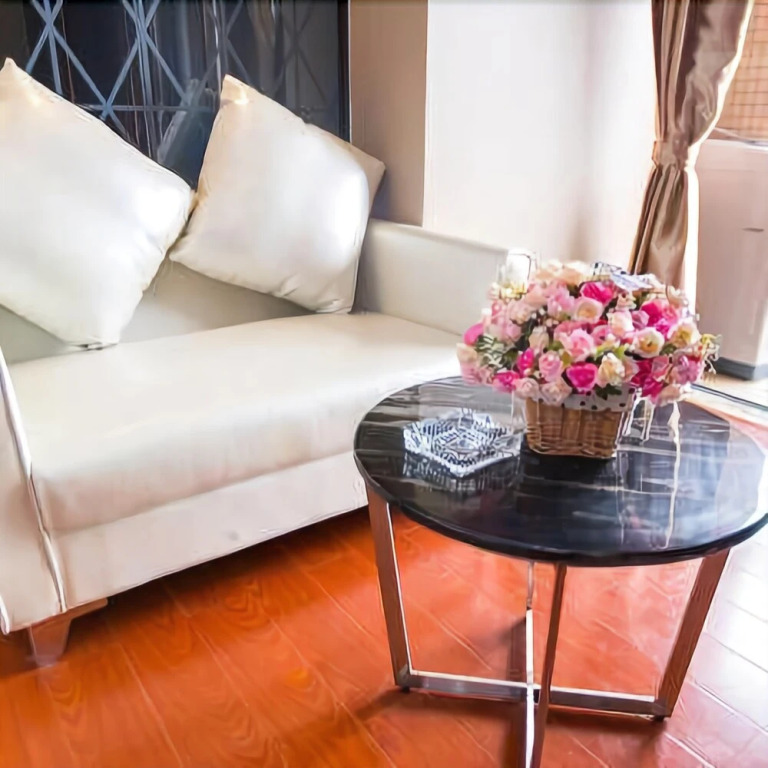 Elizabeth Apartment Hotel