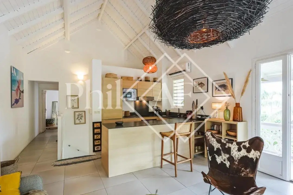 Beautiful 2 bed-rooms apartment at Orient Beach